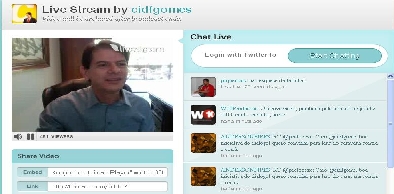 Governador responde a internautas online via rede social