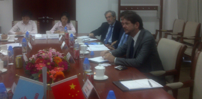 Cid Gomes apresenta potencialidades do Ceará na China