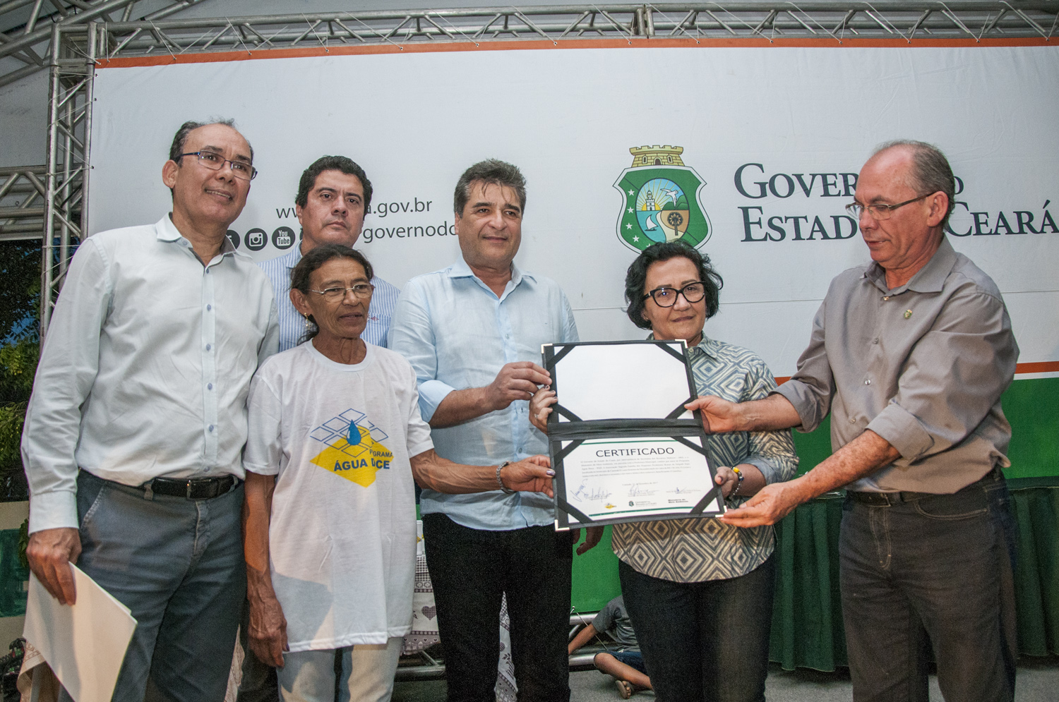 Água Doce: dessalinizadores vão beneficiar comunidades do Sertão de Canindé