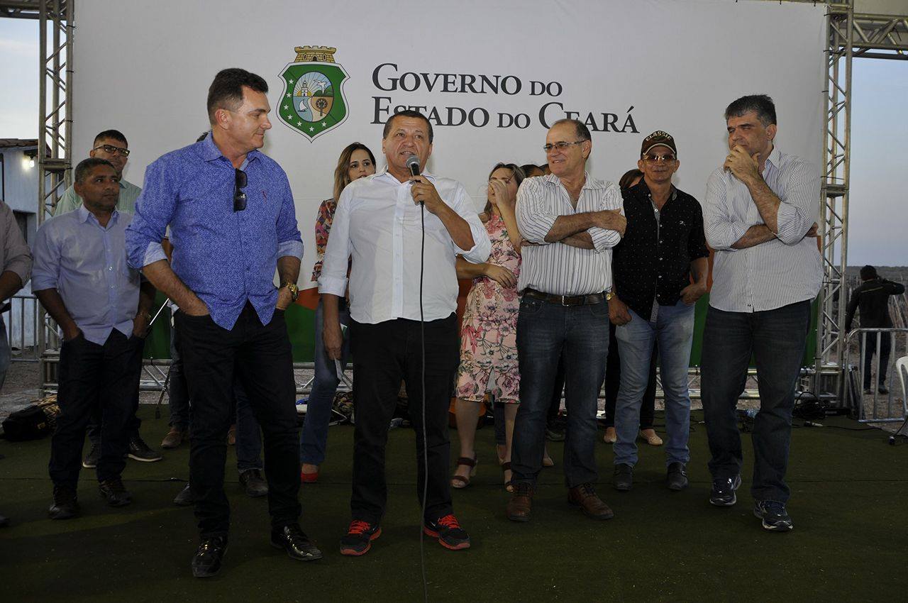 Assinada a ordem de serviço do sistema de abastecimento d´água em Morada Nova