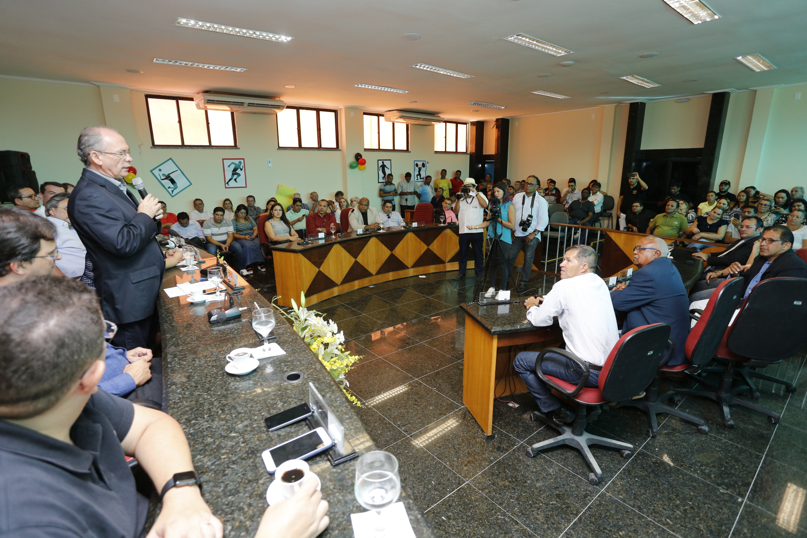 Eusébio e Cascavel são contemplados com o projeto Areninha