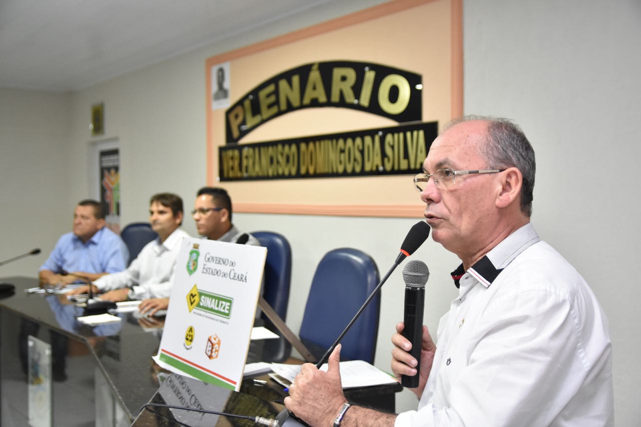 Aracati, Palhano e Cascavel recebem investimentos do Programa Sinalize