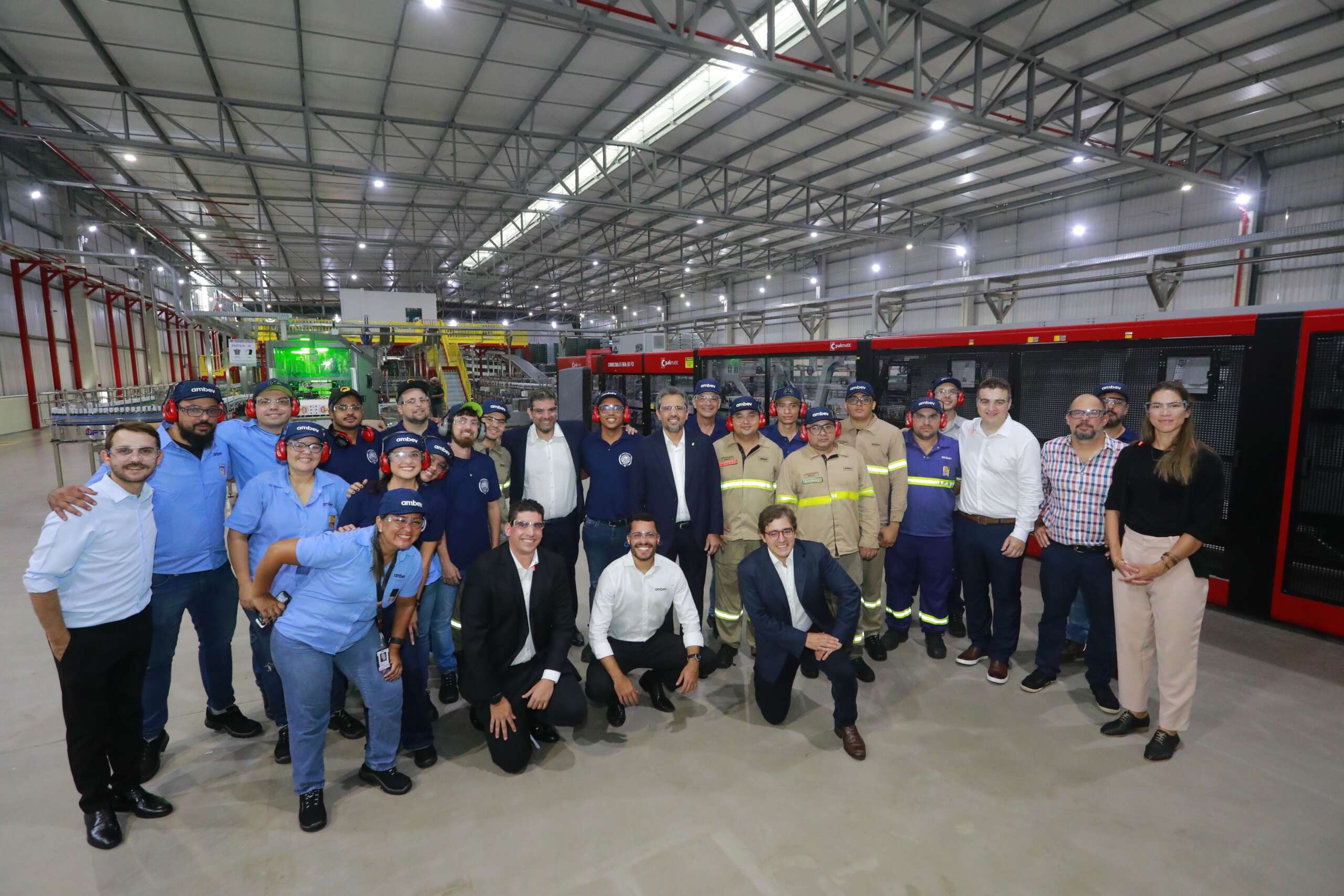 Nova linha de produção de indústria de bebidas amplia produção e gera empregos