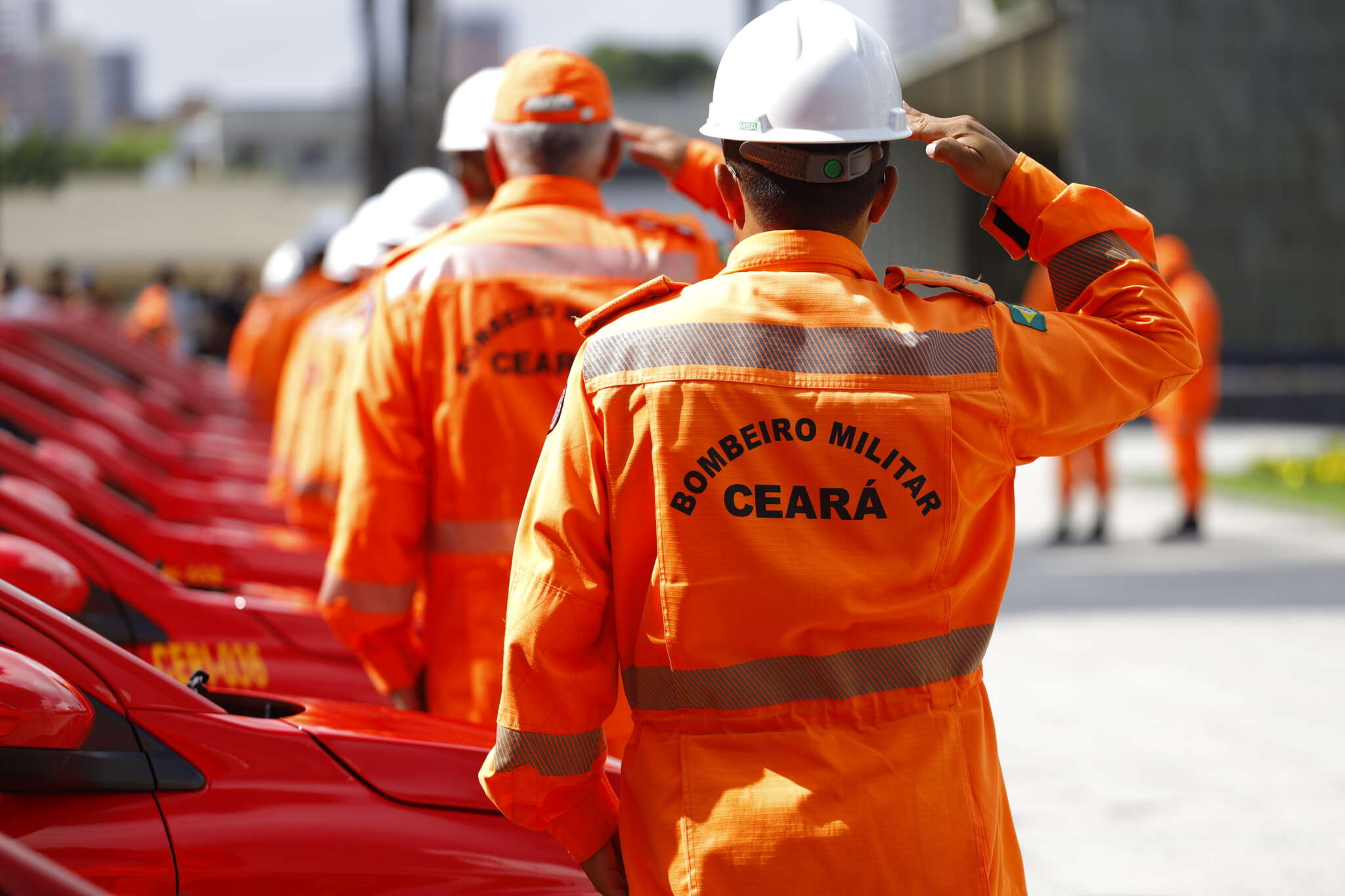 Com novas 15 viaturas, Corpo de Bombeiros Militar do Ceará vai intensificar fiscalização e prevenção a incêndios