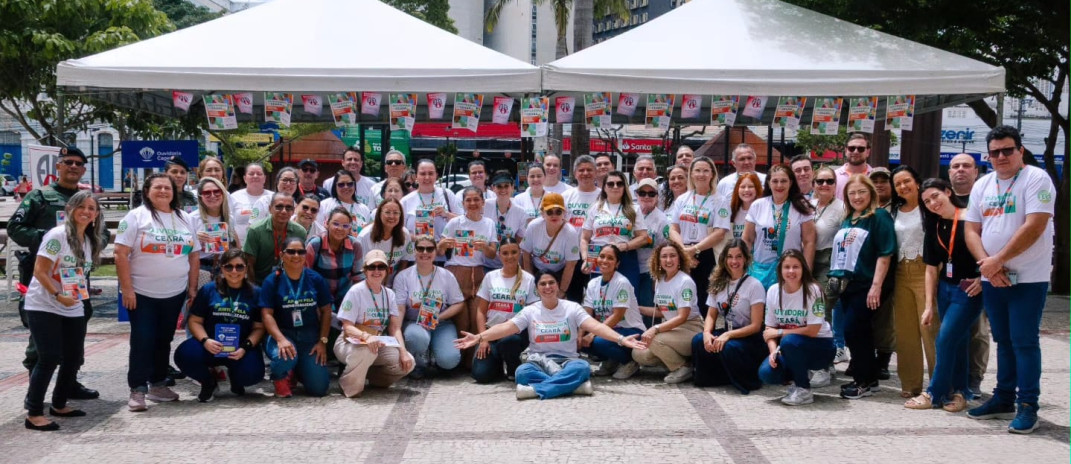 Cidadania em ação: CGE promove escuta ativa na Praça do Ferreira