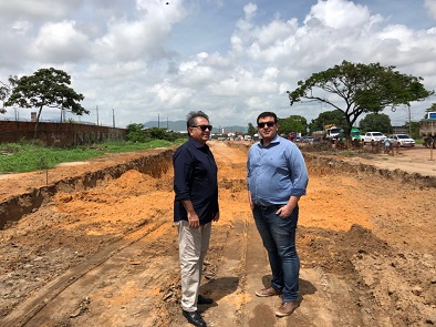 Presidente da Ceasa e secretário adjunto da Casa Civil visitam obras do 4º Anel Viário
