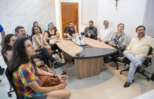 Palestrantes de evento orgânico conhecem as instalações do Mais Nutrição