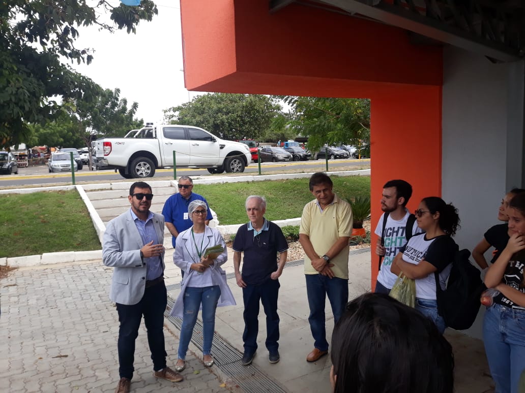 Mais Nutrição: alunos da UECE visitam fábrica na sede da Ceasa-CE
