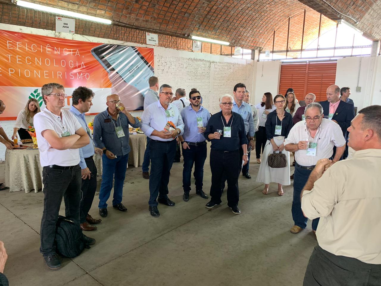 Presidente da Ceasa-CE participa de encontro da Abracen/Brastece em Porto Alegre