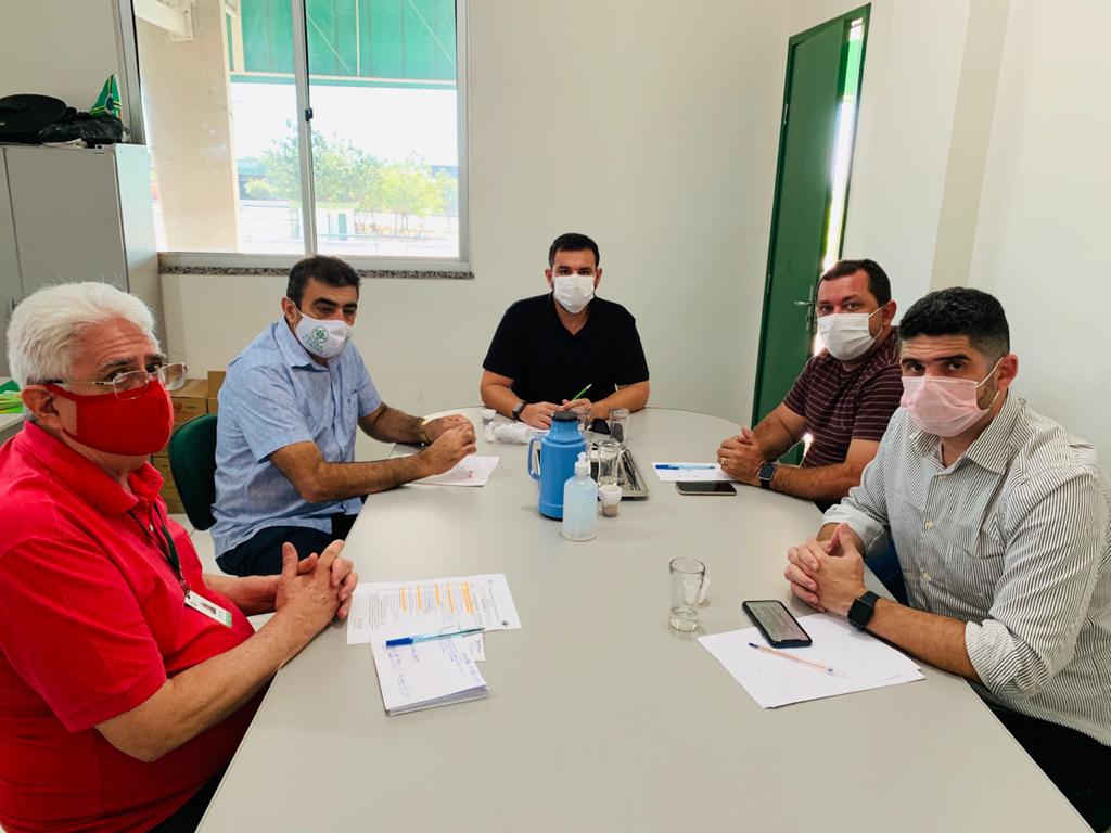 Maximiliano Quintino visita a Ceasa Cariri
