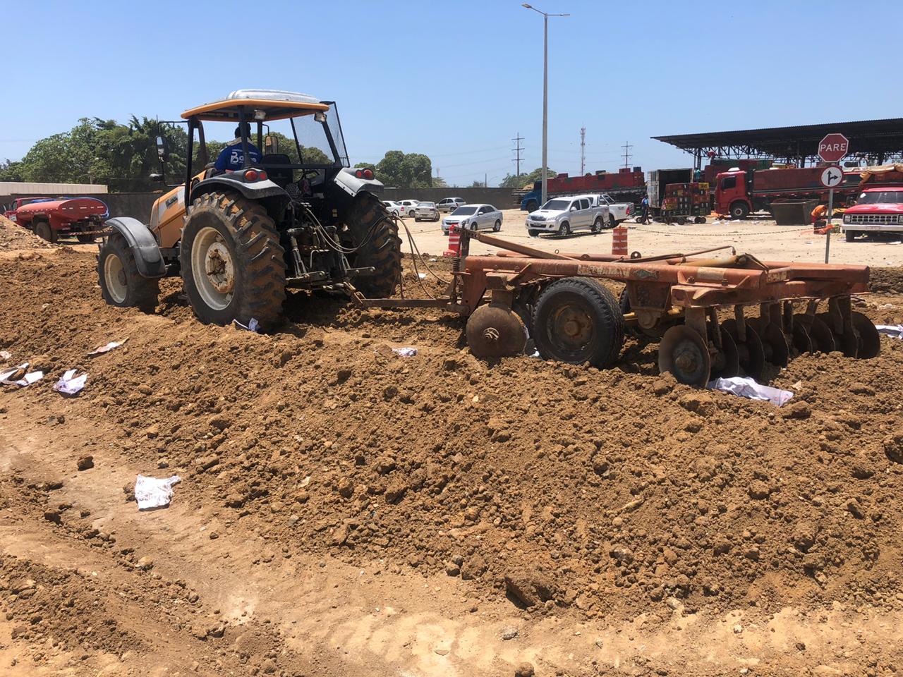 Obras nas vias de tráfego da Ceasa-CE seguem em ritmo acelerado