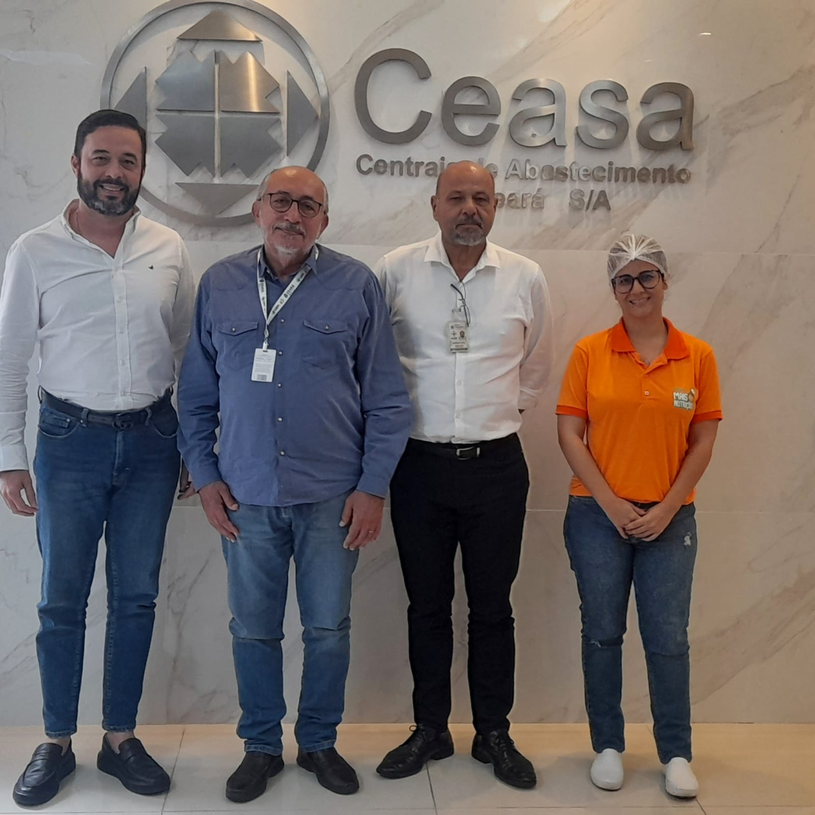 Presidente da Ceasa-CE recebe representantes da Ceasa-PE