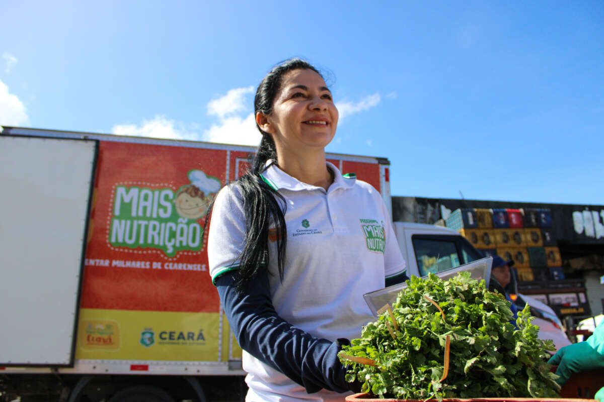 Comerciantes da Ceasa doam toneladas de alimentos para o programa Mais Nutrição