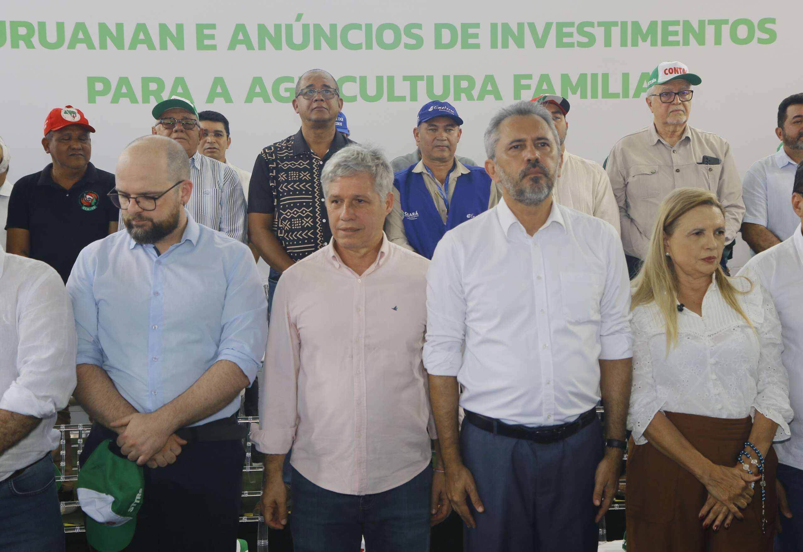 Ceasa-CE e MDA firmam parceria durante entrega de títulos de terra a agricultores do Ceará