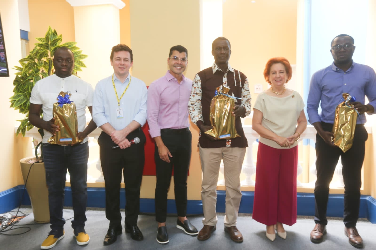 CEE participa de visita de delegações africanas e Banco Mundial a Sobral para troca de experiências