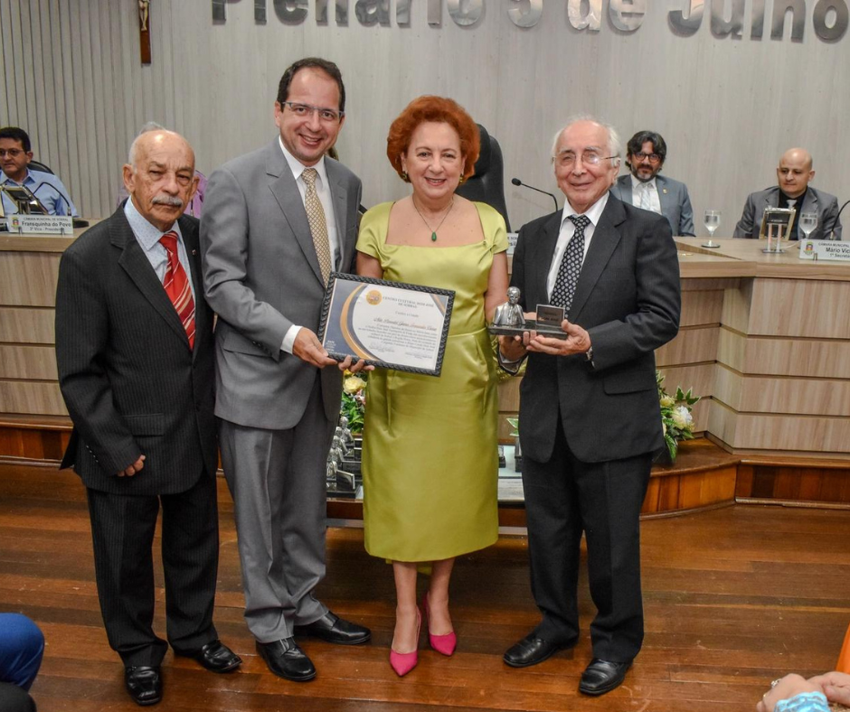 Presidente do CEE é agraciada com o Troféu Dom José Tupinambá da Frota