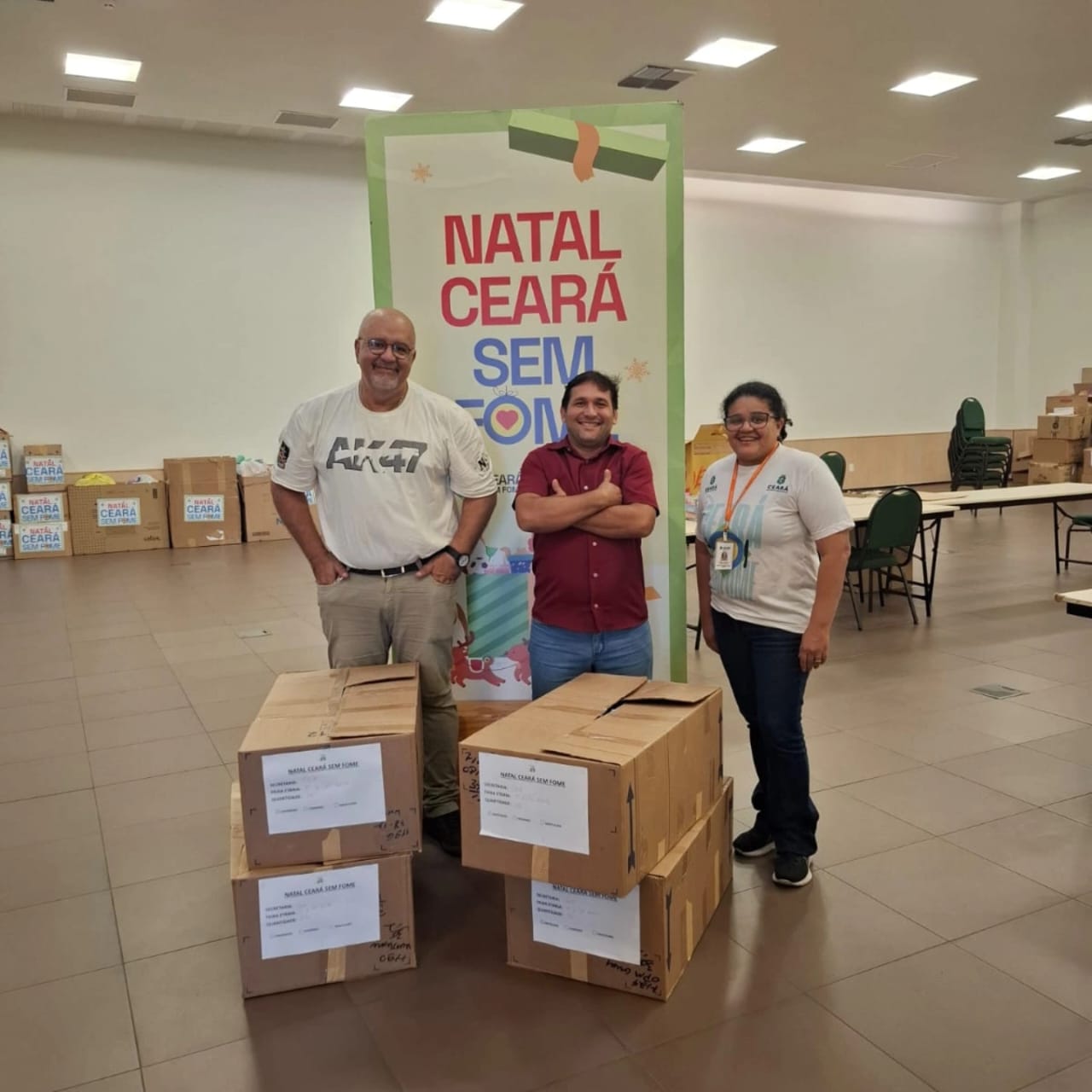 CEE entrega brinquedos arrecadados para crianças do programa Ceará Sem Fome