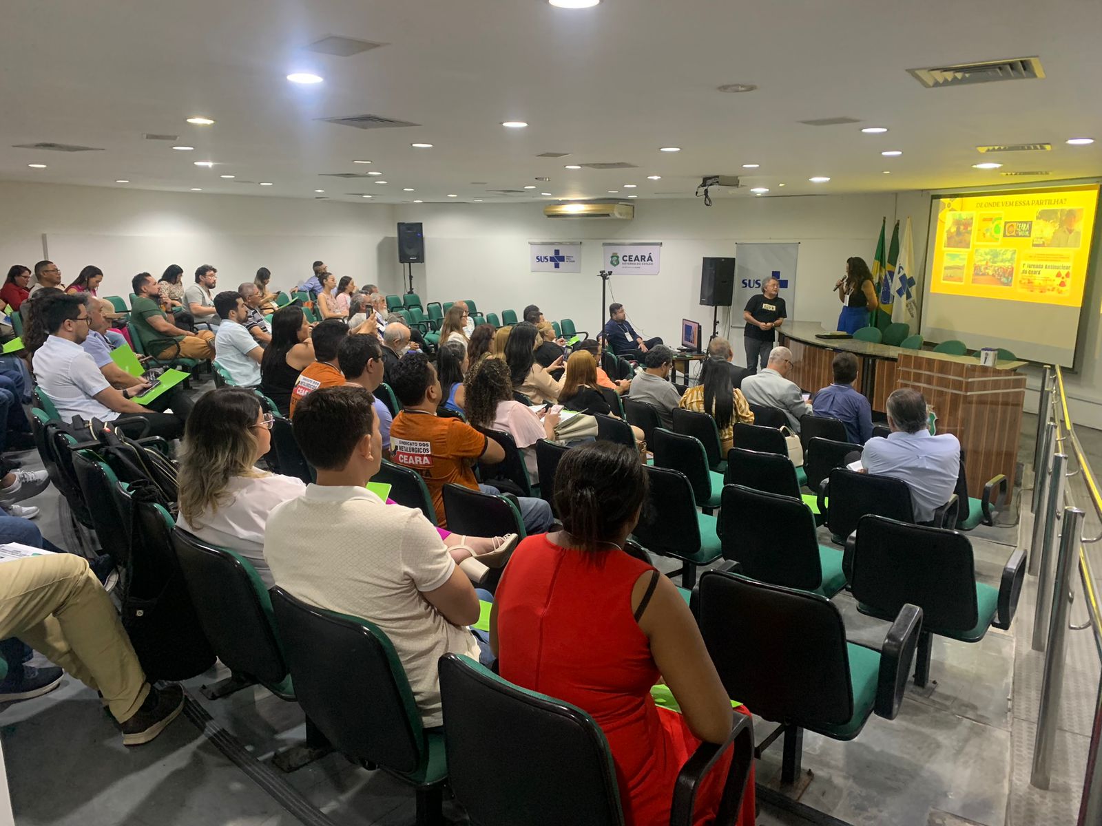 Atenção à saúde da população exposta à mineração de urânio e fosfato: tema é discutido em seminário do Cesau/CE
