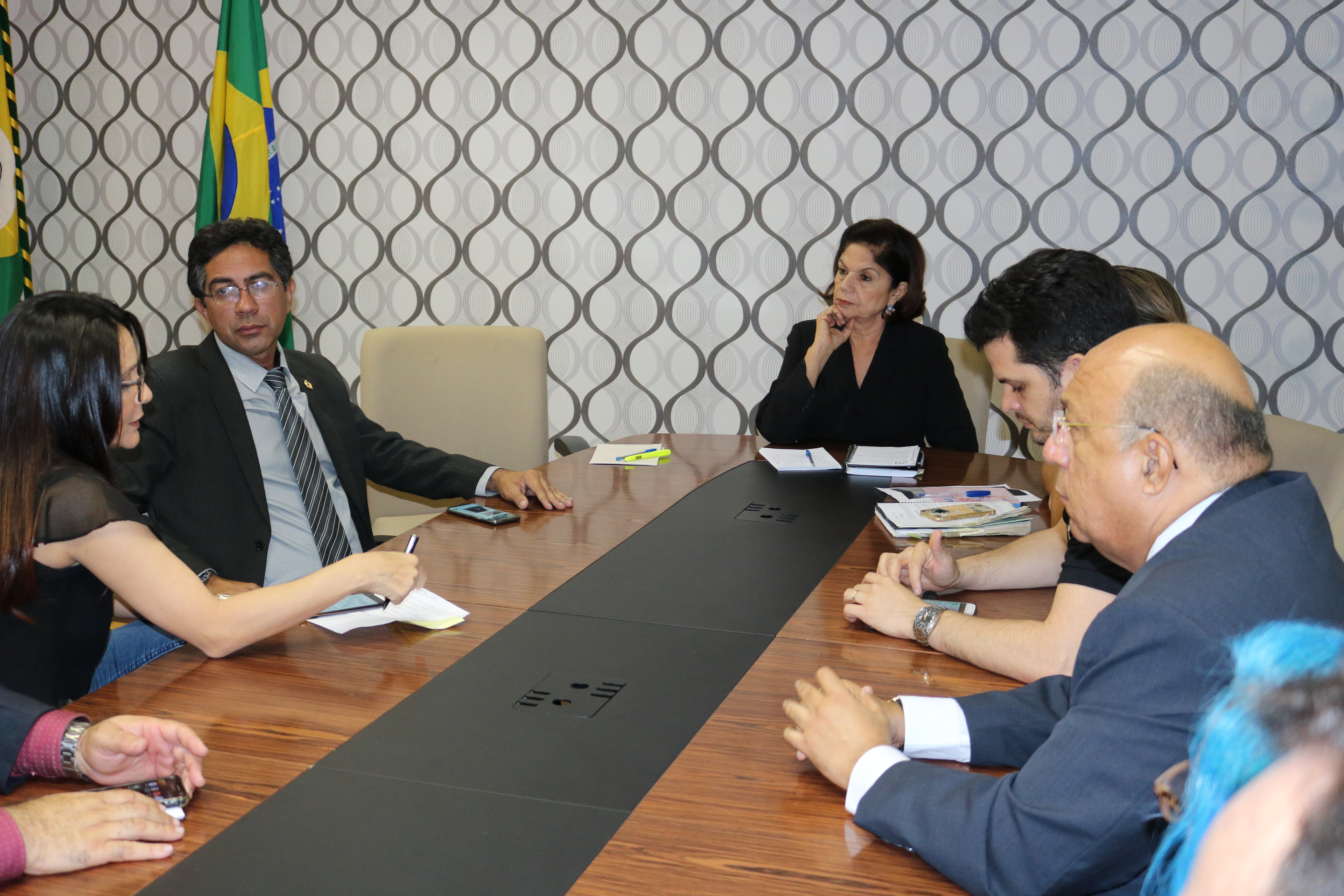 Controladora-geral de Disciplina recebe representantes de entidade sindical