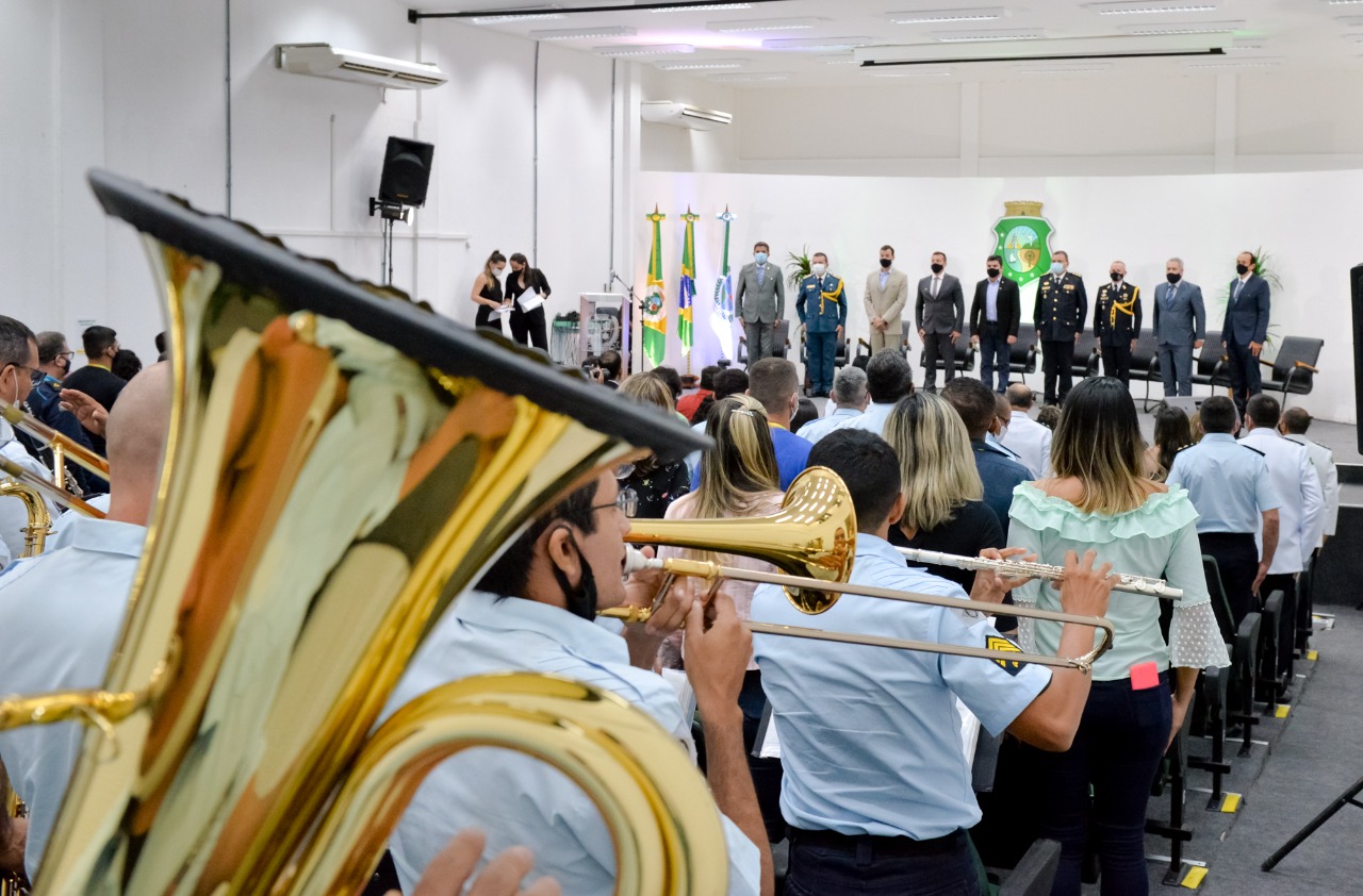 Controlador geral de disciplina é homenageado em solenidade da Aesp