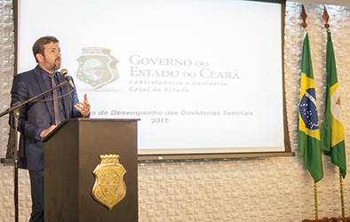 CGE celebra aniversário de criação com premiação a ouvidores públicos do Estado