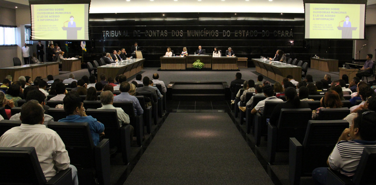 CGE participa de encontro do TCM sobre Ouvidoria e Lei de Acesso à Informação