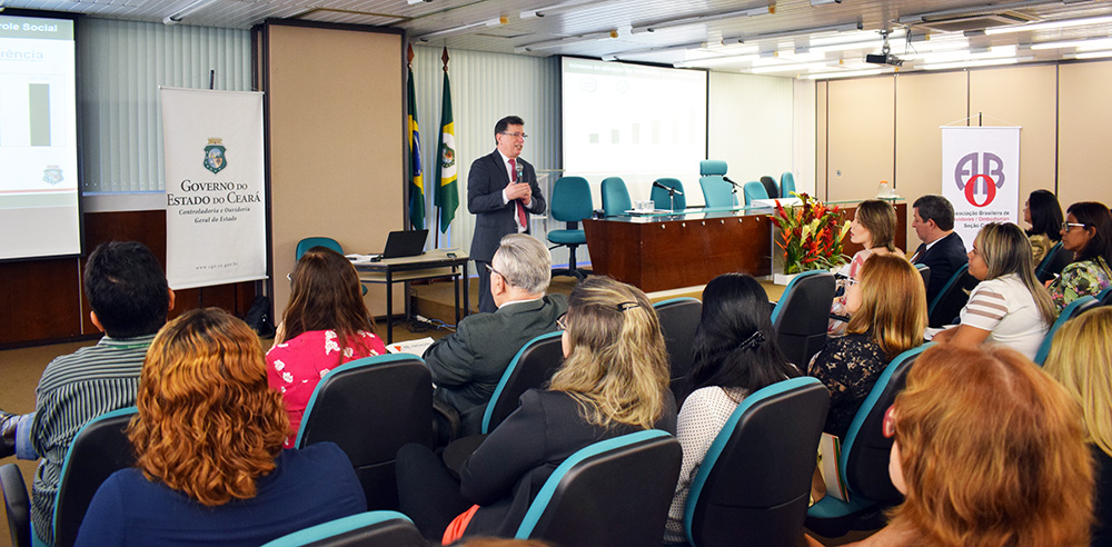 IX Encontro Estadual de Ouvidores discute atuação das Ouvidorias