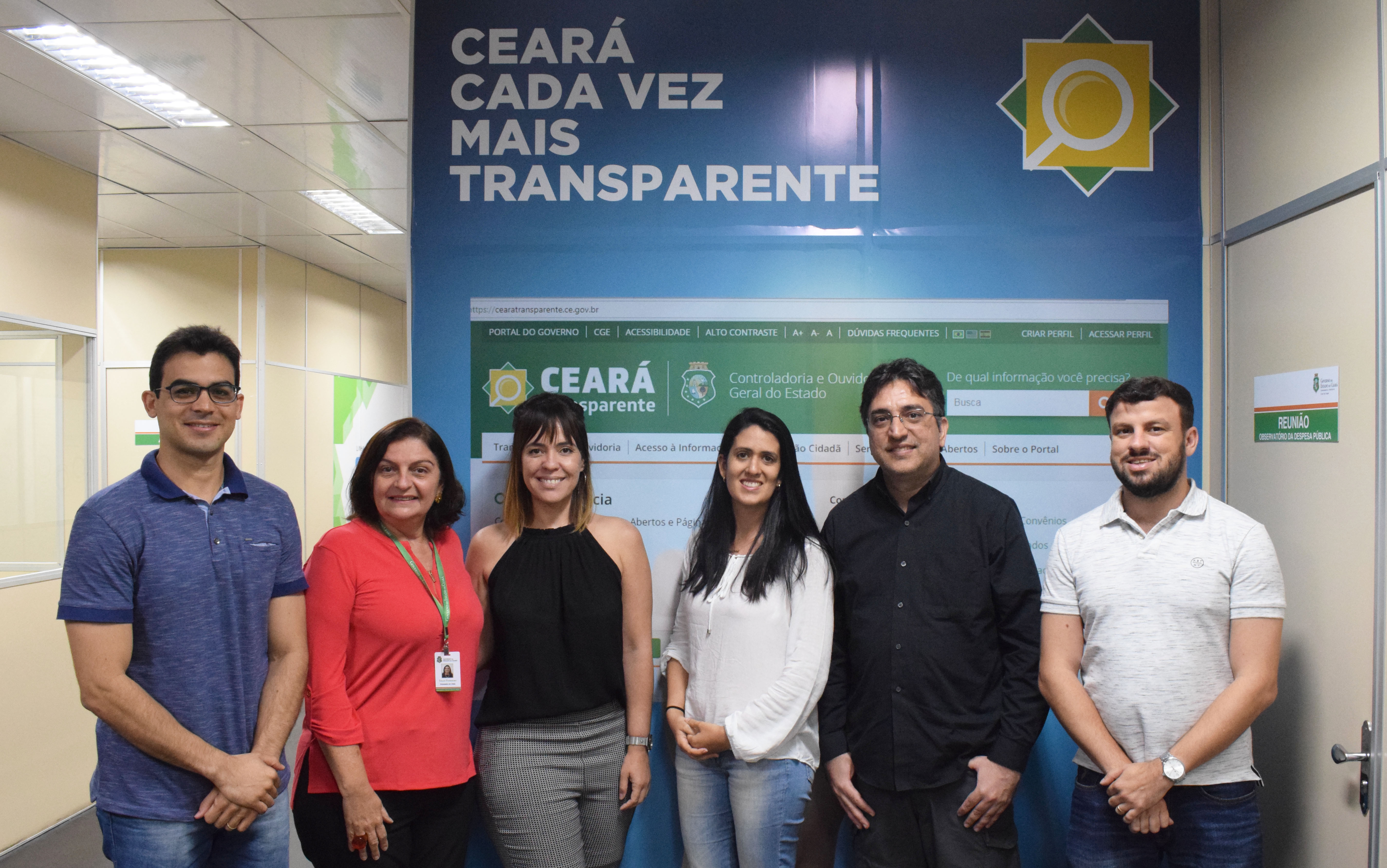 CGE recebe visita técnica de servidores da SCGE/PE