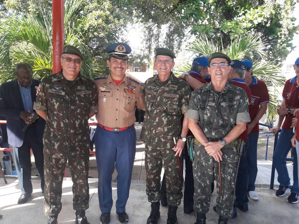 CMCB participa da Formatura de Despedida do General de Exército Theophilo