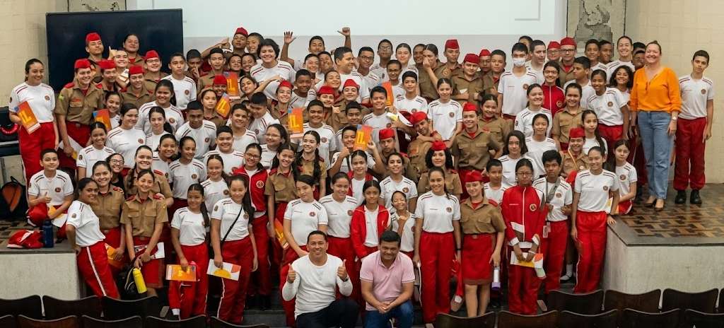 Colégio dos Bombeiros recebe palestra sobre o Estatuto da Criança e do Adolescente para alunos do 6º ano