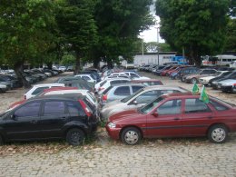 DETRAN realiza leilão de veículos e sucatas