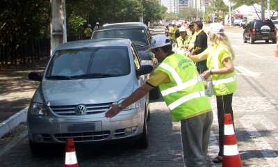 SEMANA SANTA 2011:  DETRAN-CE vai Atuar com 300 Agentes na Fiscalizaï¿½ï¿½o nas Rodovias Estaduais