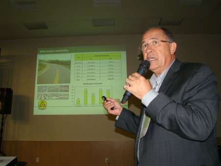 DETRAN apresenta ações de sinalização das rodovias estaduais no Congresso de Gestão  Pública
