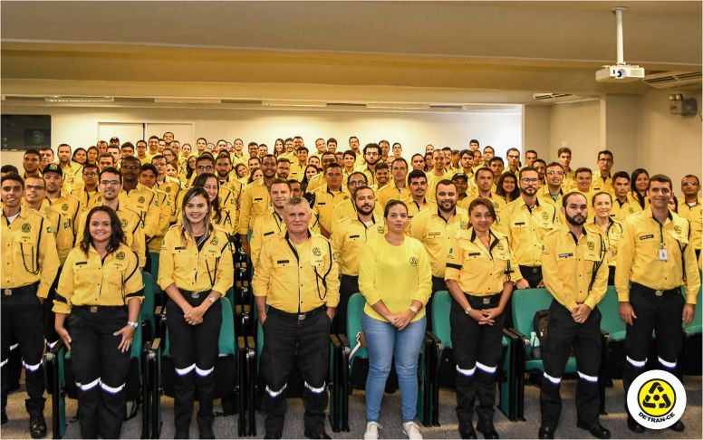 Governo do Ceará garante progressão de carreira e gratificação para todos os servidores do Detran