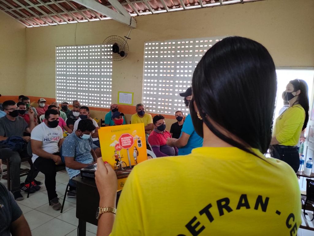 Detran-CE realiza palestras educativas e gratuitas em empresas de Fortaleza e Região Metropolitana