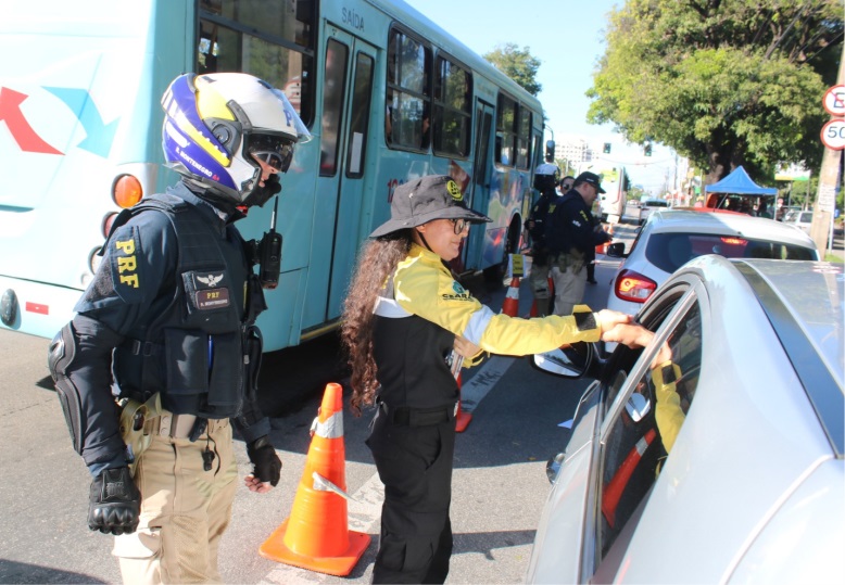 Detran-CE realizou mais de 100 ações educativas durante o Movimento Maio Amarelo