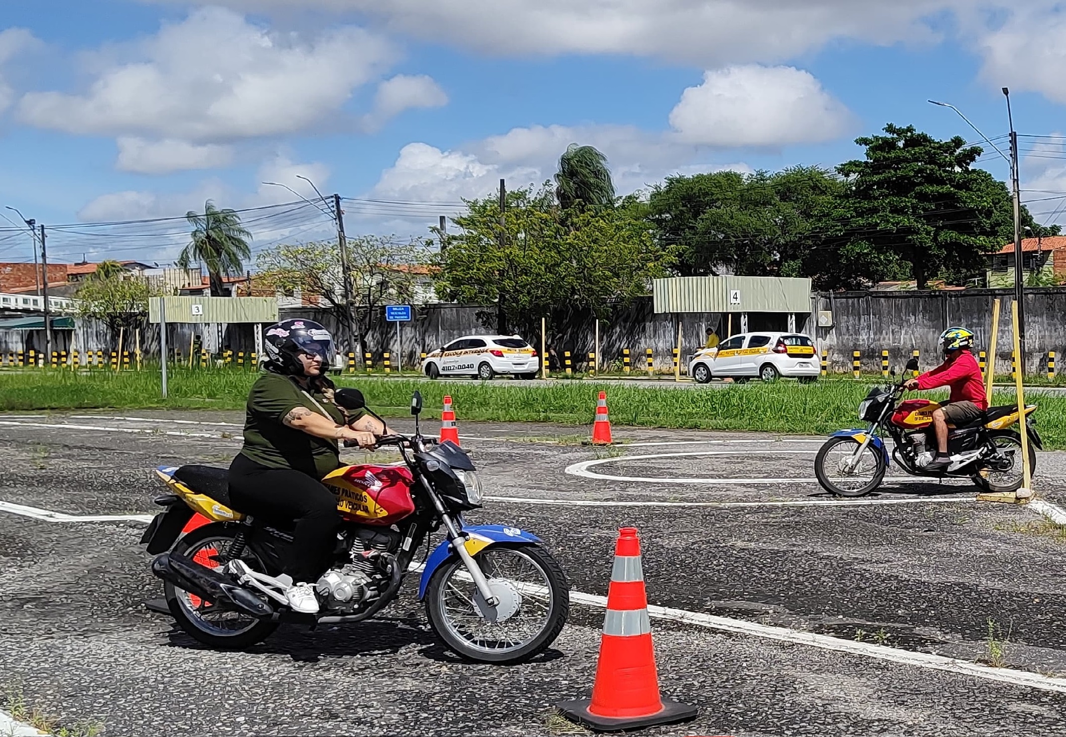 Detran-CE atende candidatos com inscrições aprovadas no programa CNH Popular 2023 em Maracanaú, Limoeiro do Norte e Itapipoca a partir desta segunda (24)