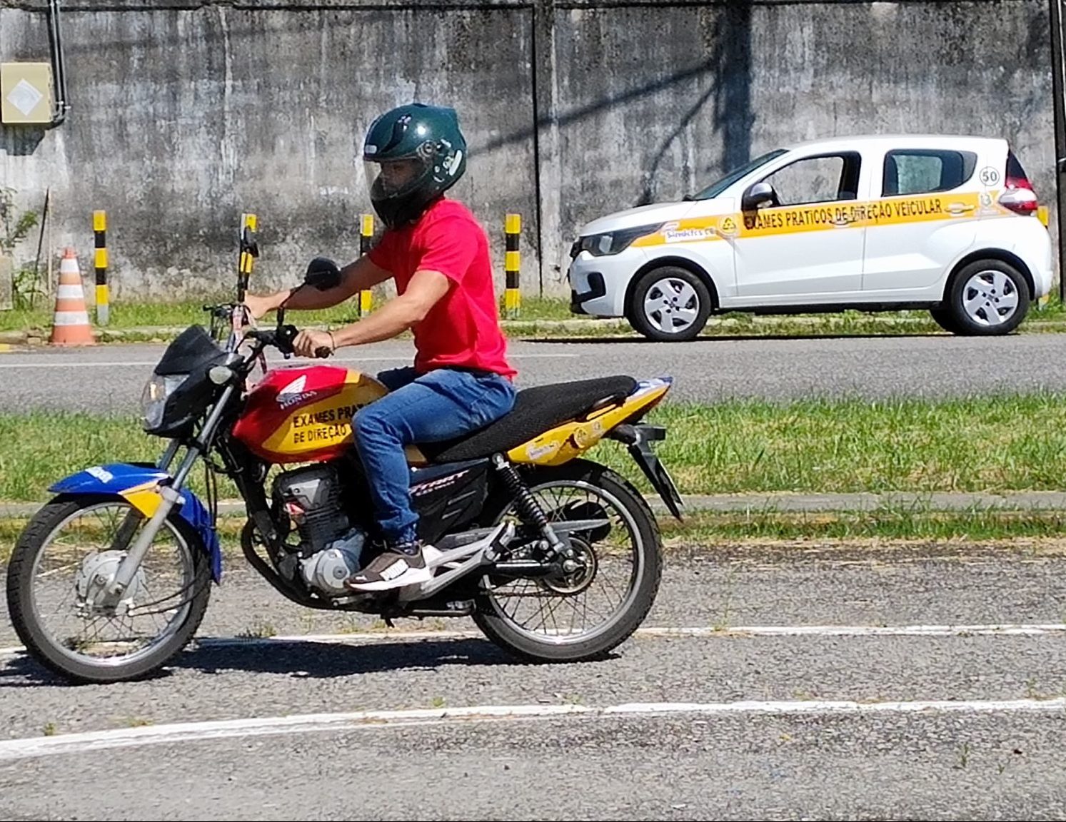 Detran-CE atende candidatos com inscrições aprovadas no programa CNH Popular 2023 em Quixadá e Aquiraz a partir de segunda (5)
