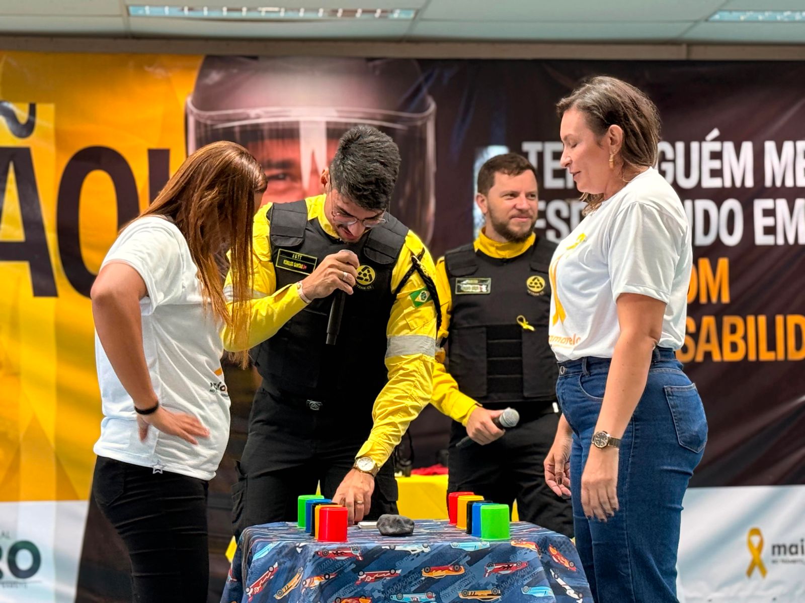 Detran-CE realiza palestra do Maio Amarelo para estudantes em Cedro