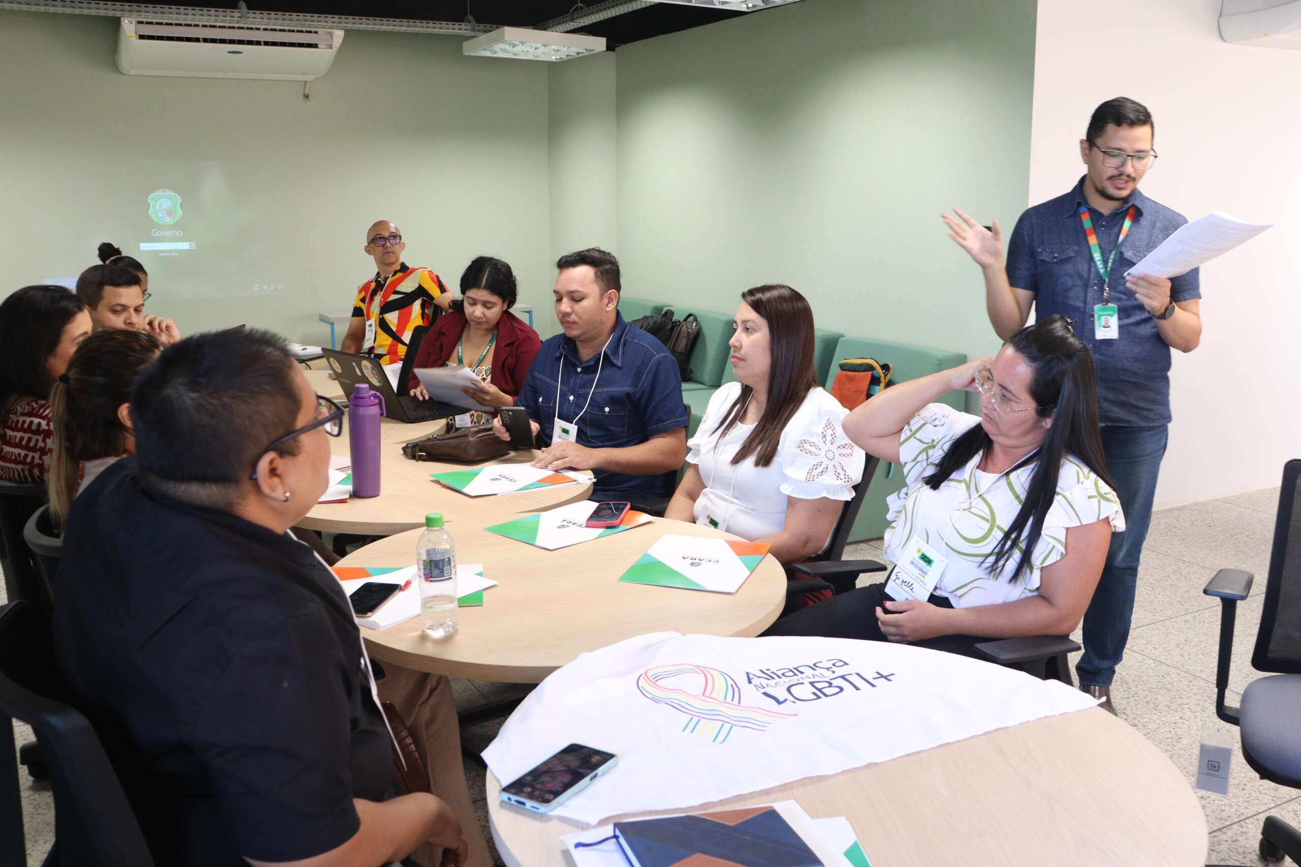 Municípios do Litoral Leste e Vale do Jaguaribe participam de Etapa Livre da Conferência Estadual dos Direitos Humanos; inscrições abertas