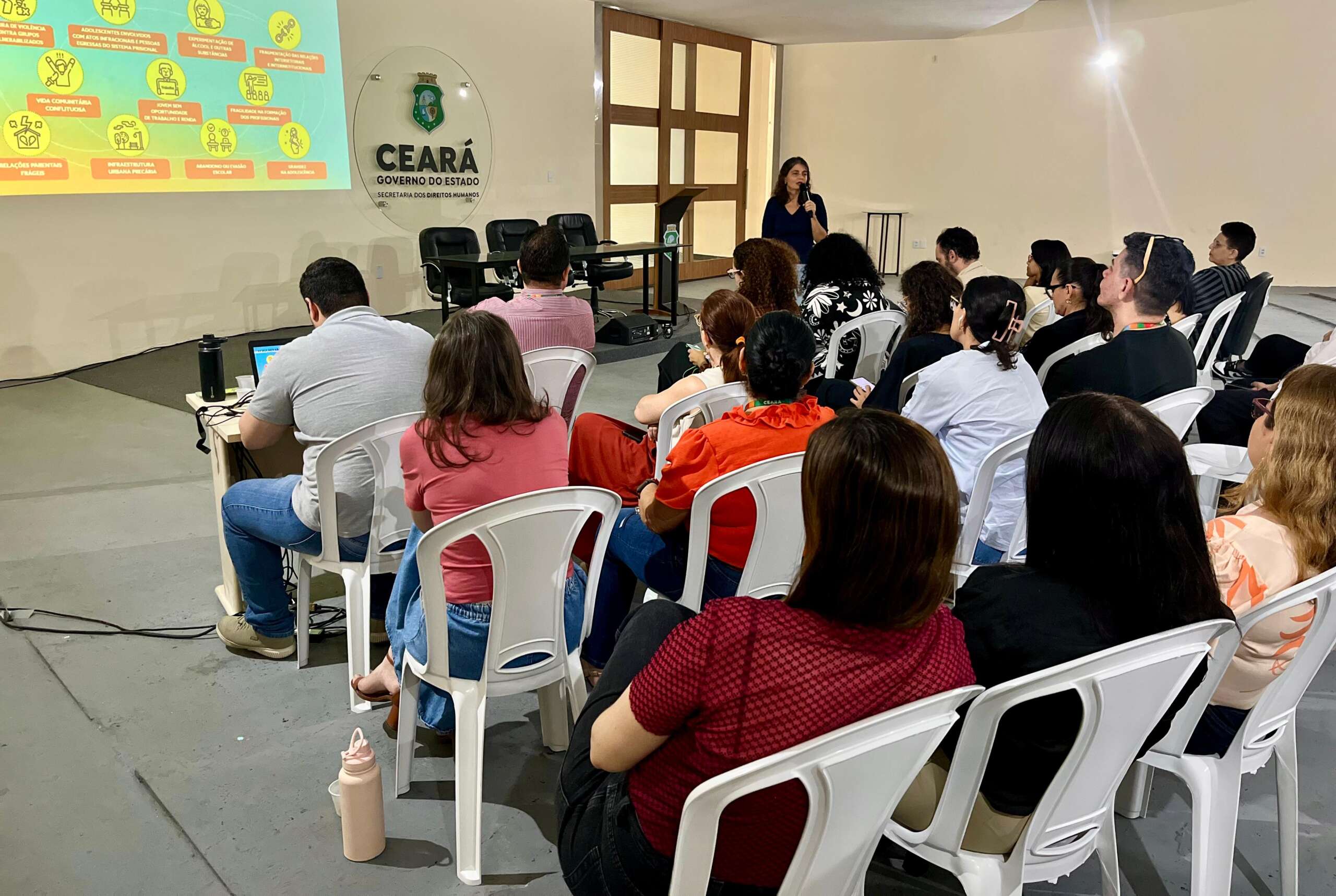 Sedih participa de encontro intersetorial do PReVio para fortalecimento de ações integradas de prevenção à violência no Ceará