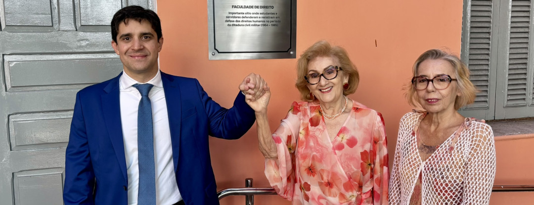 Sedih instalou segunda placa do projeto Lugares de Memória na Faculdade de Direito da UFC