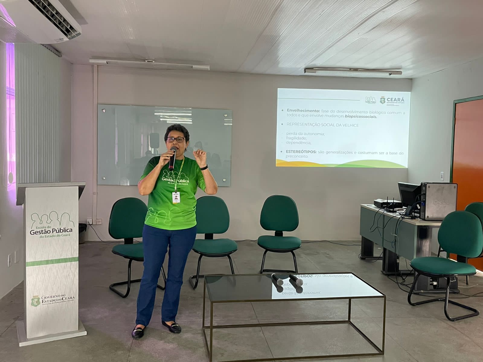 Palestra “Barreiras do Etarismo: Como Vencê-las” abre a manhã de atividades na EGPCE
