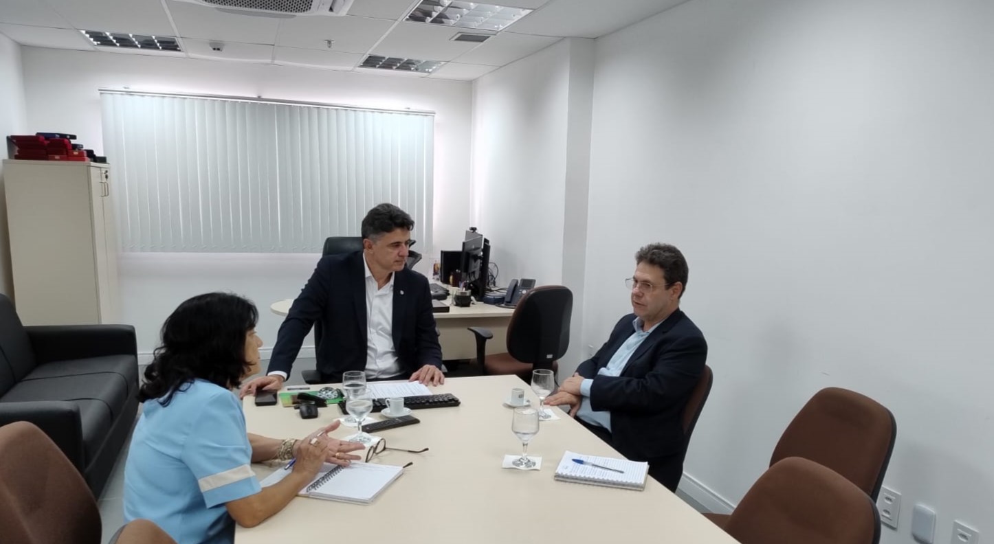EGPCE visita ESMP para estreitar parceria