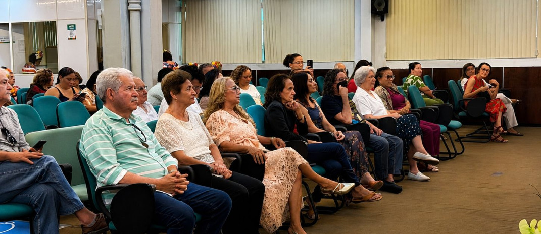 Livro reúne histórias de oito servidores e celebra trajetórias no serviço público