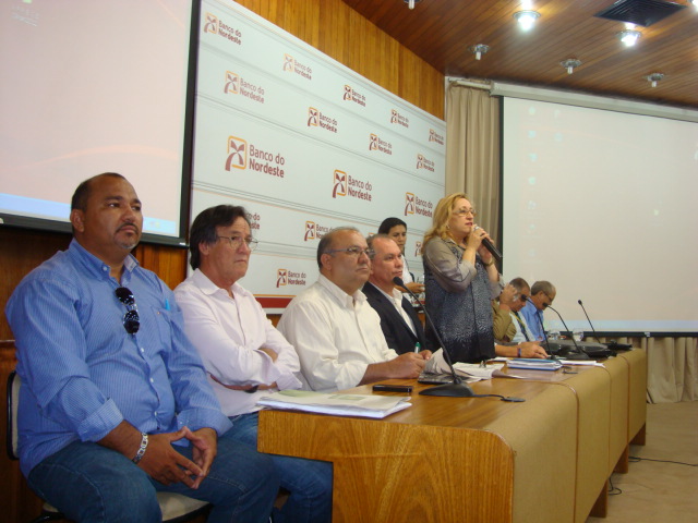 Ematerce participa de reunião da Aprece no Passaré