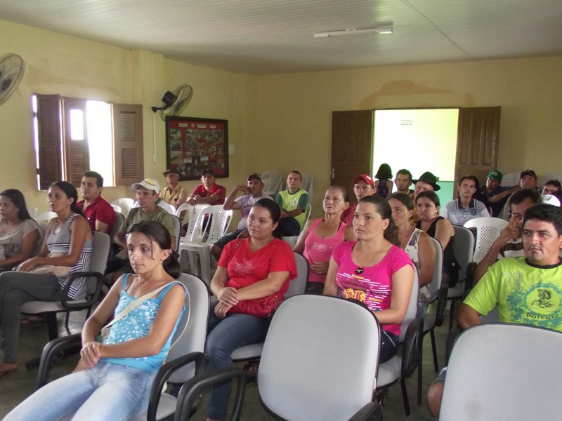 Piquet Carneiro: agricultores familiares beneficiados com projetos