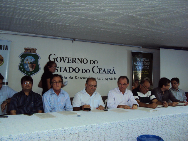 Dirigentes da Ematerce na solenidade da SDA