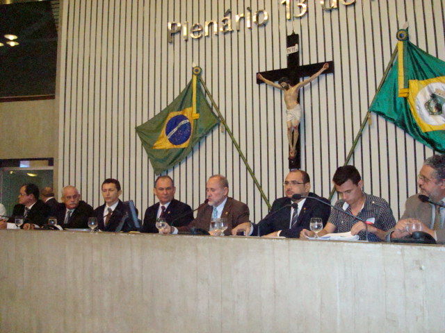 Secretário Nelson apresenta ações do Governo do Estado na Assembleia