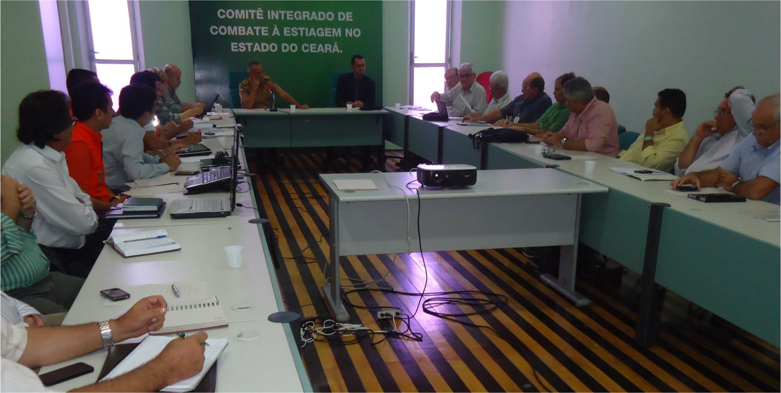 Comitê discute celeridade nos decretos de Emergência